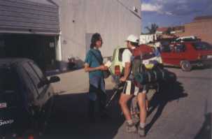 El primer peregrino que nos encontr�bamos, en Monz�n